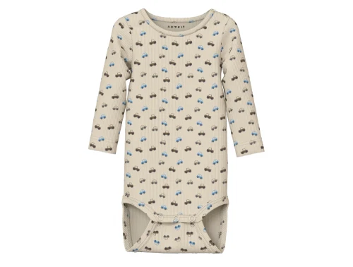 Råhvid langærmet body med print af biler fra Name It 13240587 summer sand